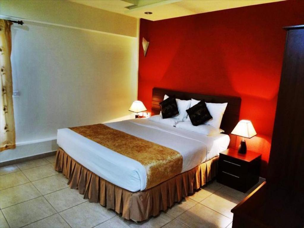 Johny International Hotel Mascate Extérieur photo