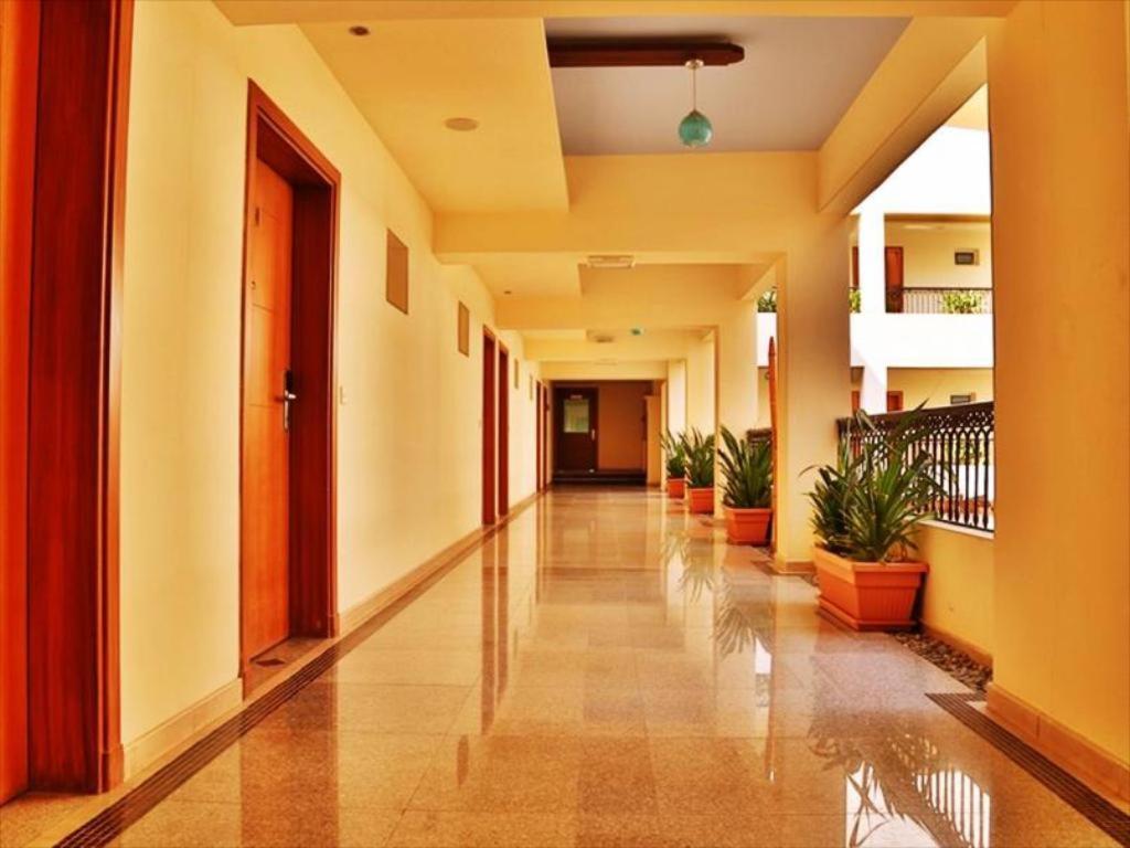 Johny International Hotel Mascate Extérieur photo