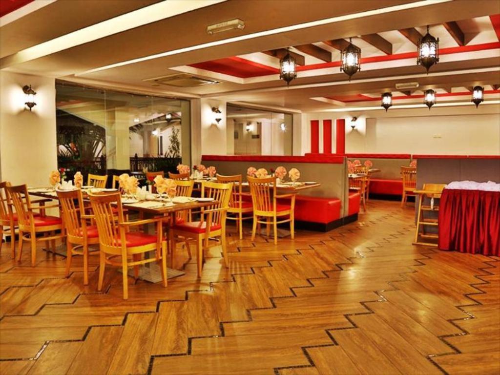 Johny International Hotel Mascate Extérieur photo